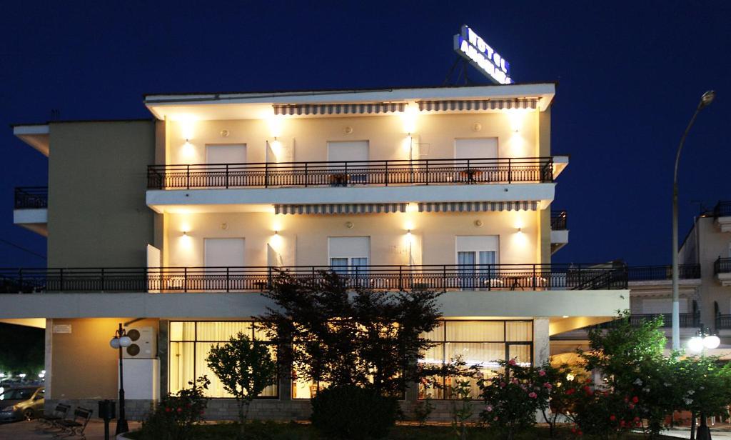 Angelica Hotel Limenas  Esterno foto