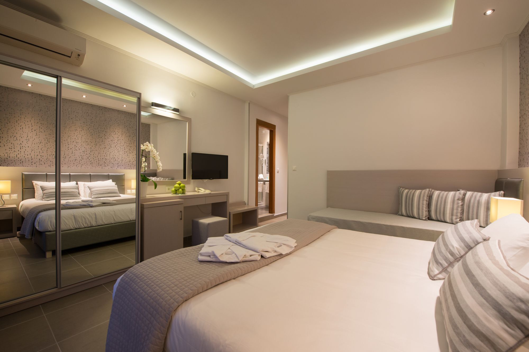 Angelica Hotel Limenas  Esterno foto
